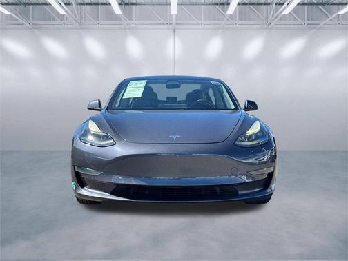 2022 Tesla Model 3 Standard Range