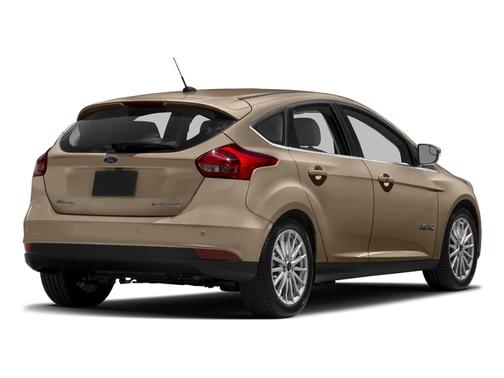 White Gold 2017 Ford Focus SE