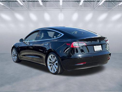 2020 Tesla Model 3 Long Range