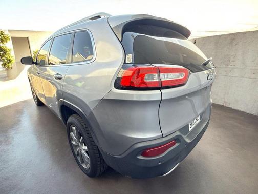 Billet Silver Metallic Clearcoat 2018 Jeep Cherokee Limited