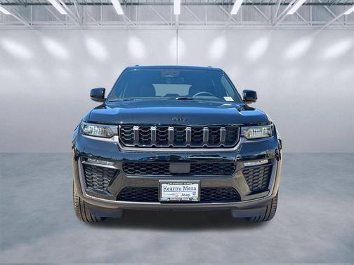 2026 Jeep Grand Cherokee Altitude