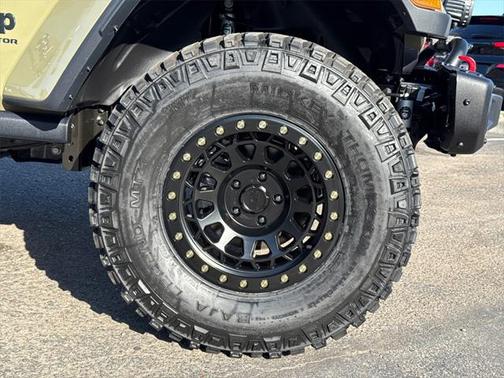 2025 Jeep Gladiator Nighthawk