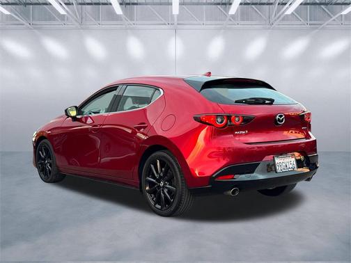 2022 Mazda Mazda3 FWD w/Premium Package