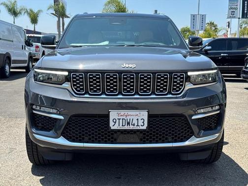 2025 Jeep Grand Cherokee Summit