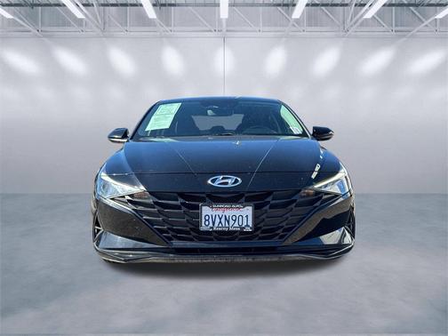 2021 Hyundai ELANTRA SE