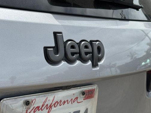 Billet Silver Metallic Clearcoat 2019 Jeep Grand Cherokee High Altitude