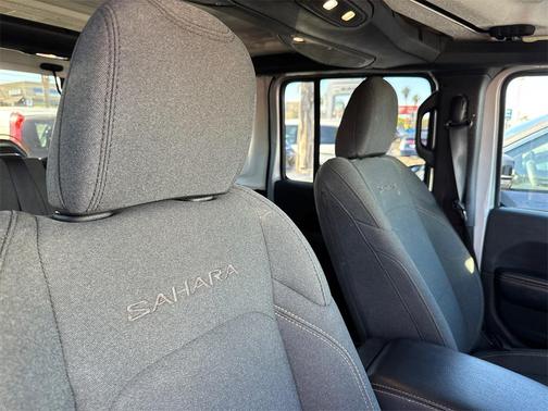 2024 Jeep Wrangler 4-Door Sahara 4x4