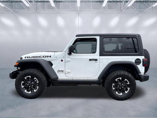 Bright White Clearcoat 2026 Jeep Wrangler Rubicon