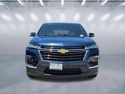Northsky Blue Metallic 2022 Chevrolet Traverse LT Leather