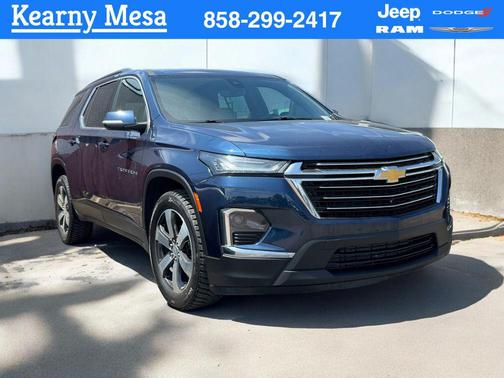 Northsky Blue Metallic 2022 Chevrolet Traverse LT Leather