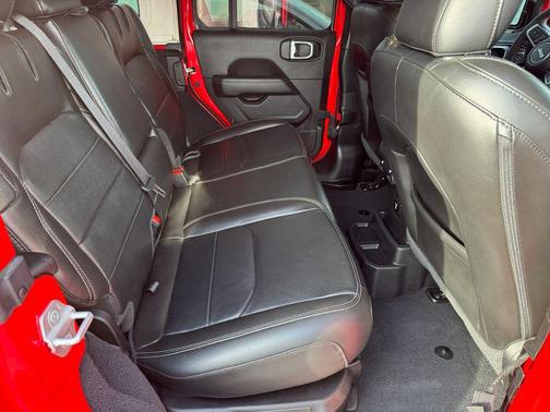 Firecracker Red Clearcoat 2023 Jeep Wrangler 4xe Sahara