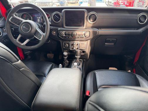 Firecracker Red Clearcoat 2023 Jeep Wrangler 4xe Sahara