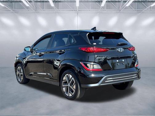 Ultra Black 2023 Hyundai KONA EV SE