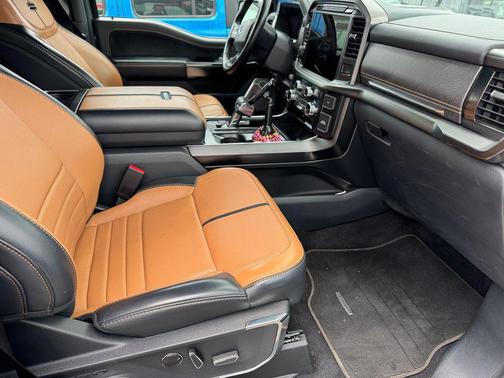 AZURE GRAY METALLIC TRICOAT 2023 Ford F-150 Platinum