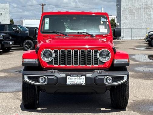 2025 Jeep Wrangler 4-Door Sahara 4x4