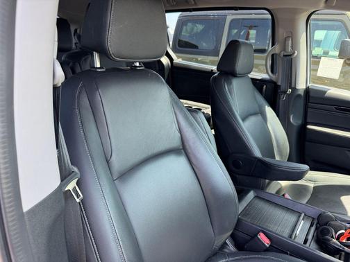 Obsidian Blue Pearl 2023 Honda Odyssey Touring