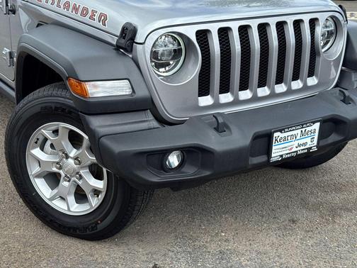 Billet Silver Metallic Clearcoat 2021 Jeep Wrangler Unlimited Sport