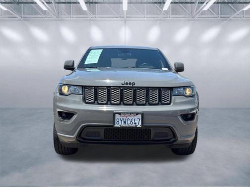 Sting-Gray Clearcoat 2021 Jeep Grand Cherokee Altitude
