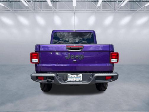Reign 2026 Jeep Gladiator Sport S