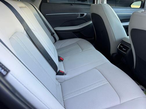 Carbon Blue 2025 Hyundai SONATA Hybrid Limited