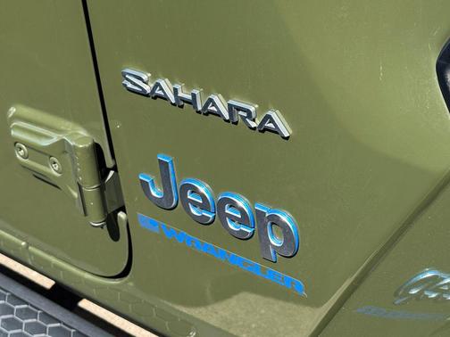 Sarge Green Clearcoat 2023 Jeep Wrangler 4xe Sahara