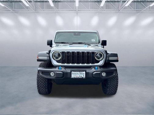 Silver Zynith Clearcoat 2024 Jeep Wrangler 4xe Rubicon