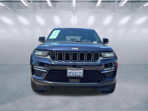 Midnight Sky 2024 Jeep Grand Cherokee Limited