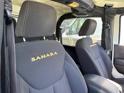 2013 Jeep Wrangler Sahara