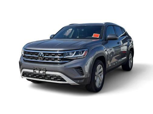 Pyrite Silver Metallic 2022 Volkswagen Atlas Cross Sport 3.6L V6 SE w/Technology