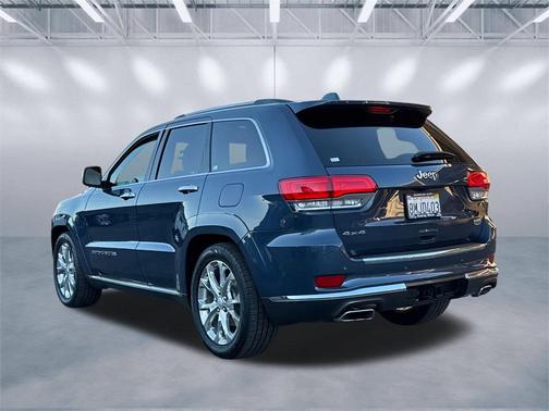 2020 Jeep Grand Cherokee Summit