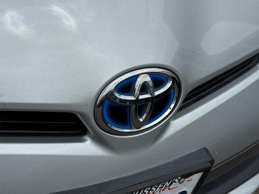 2014 Toyota Prius Plug-in Base