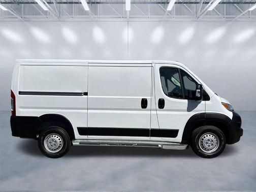 Bright White Clearcoat 2025 RAM ProMaster 2500 Tradesman