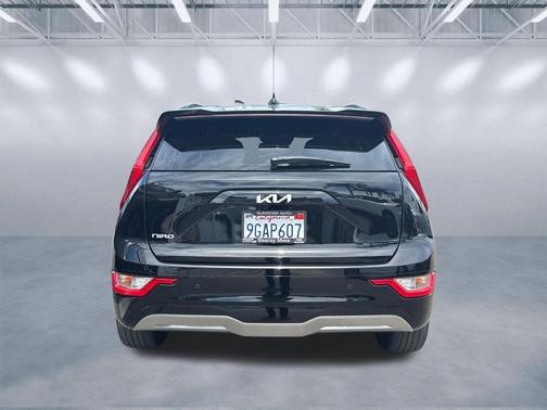 Aurora Black Pearl 2023 Kia Niro EV Wind