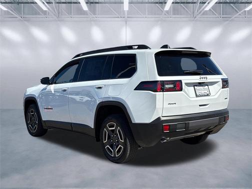 2026 Jeep Cherokee Laredo 4x4