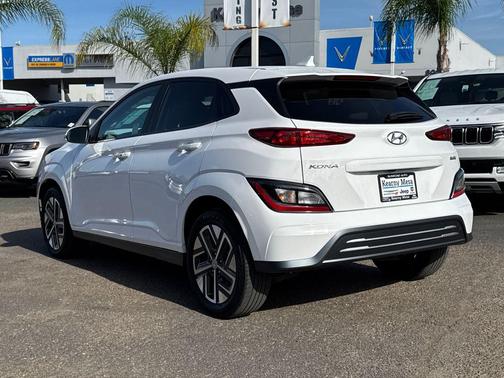 2023 Hyundai KONA EV SE