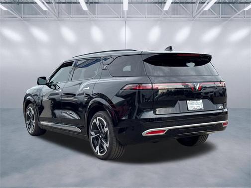 2024 VinFast VF 9 Plus