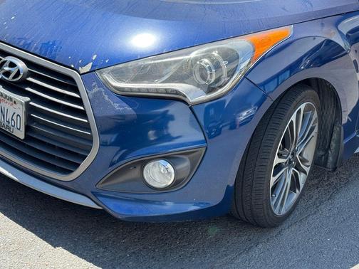 Pacific Blue Pearl 2017 Hyundai Veloster Turbo