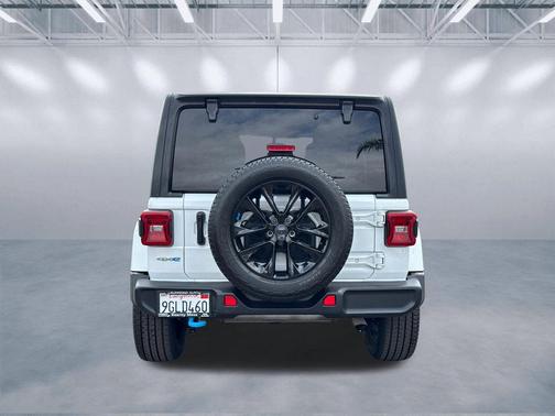 Bright White Clearcoat 2023 Jeep Wrangler 4xe Sahara
