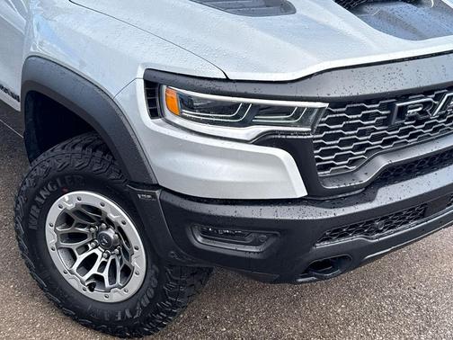 Silver Zynith 2026 RAM 1500 RHO Crew Cab 4x4 5'7' Box