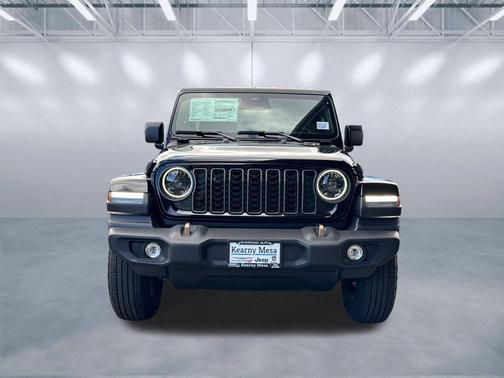 Black Clearcoat 2026 Jeep Wrangler 85th Anniversary