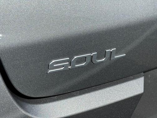 2023 Kia Soul EX