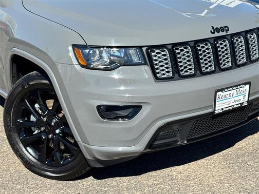 2021 Jeep Grand Cherokee Laredo