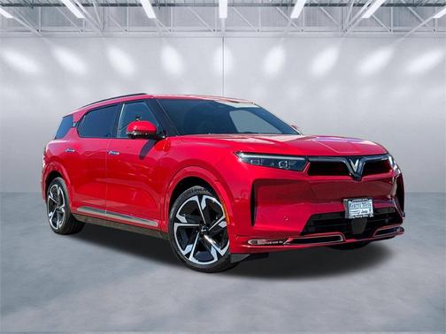 2024 VinFast VF 9 Plus