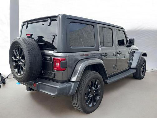 Granite Crystal Metallic Clearcoat 2023 Jeep Wrangler 4xe Sahara