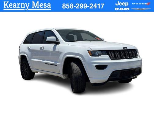 Bright White Clearcoat 2017 Jeep Grand Cherokee Altitude