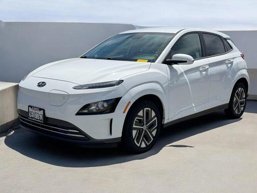 Lunar White 2023 Hyundai KONA EV SE