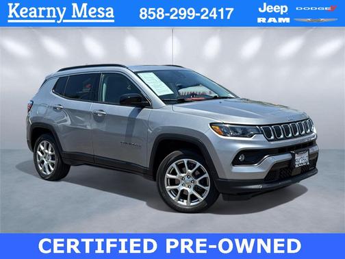 2022 Jeep Compass Latitude Lux