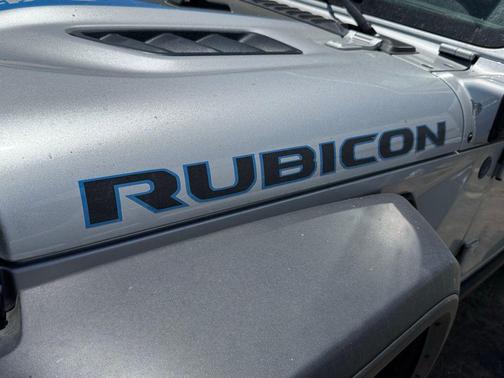 Silver 2023 Jeep Wrangler Rubicon
