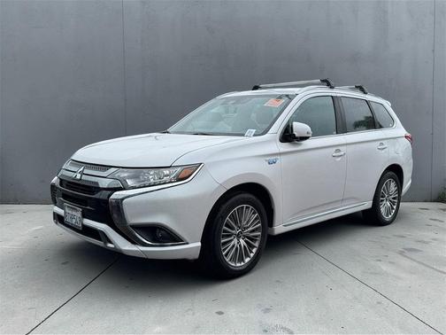 2020 Mitsubishi Outlander PHEV SEL