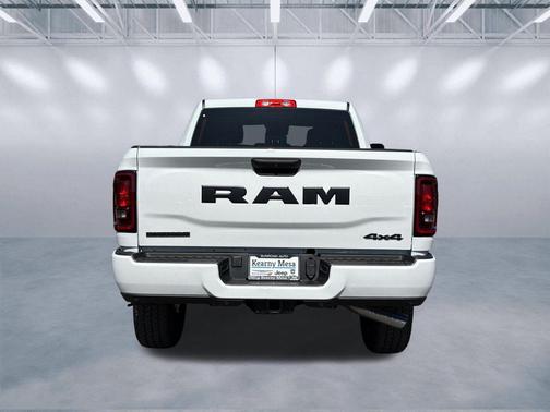 Bright White Clearcoat 2026 RAM 2500 Big Horn Crew Cab 4x4 6'4' Box